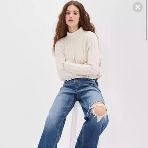 American Eagle Textured Ribbed Cropped Cream Cowl Neck Sweater Women’s Size XS